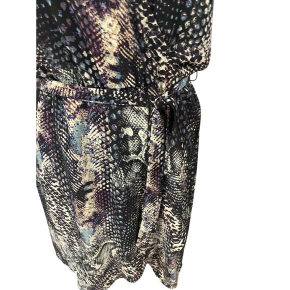 Trendy Sleek Snakeskin Sleeveless Wrap Dress – Vintage Glam Summer Vibes - Picture 6 of 7